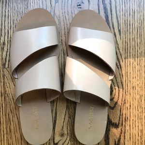 Nine West nude leather sandals